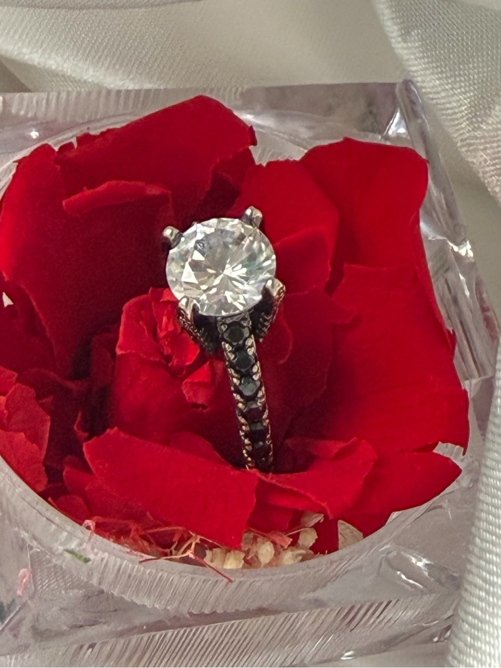 Sterling silver Women Ring size 8